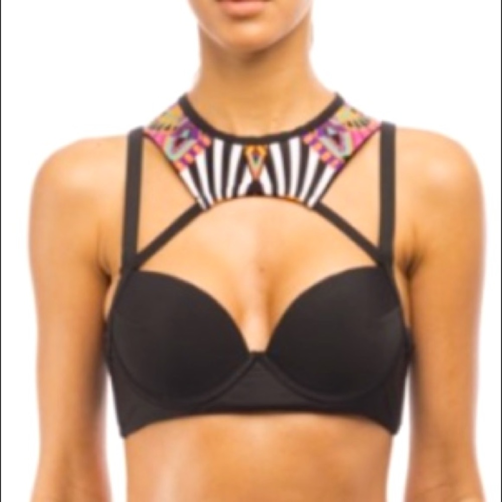 ANDREA IYAMAH BIKINI TOP